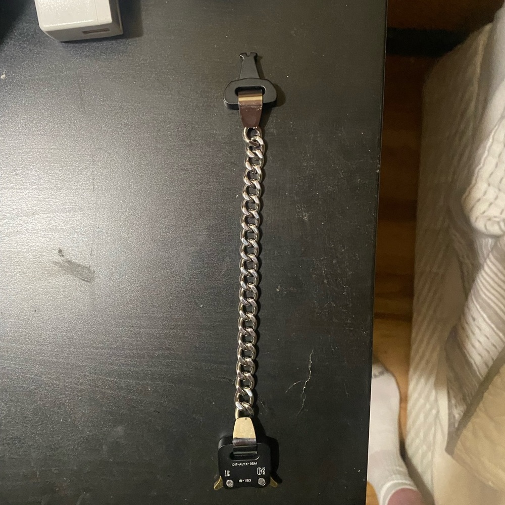 1017 Alyx roller coaster buckle bracelet